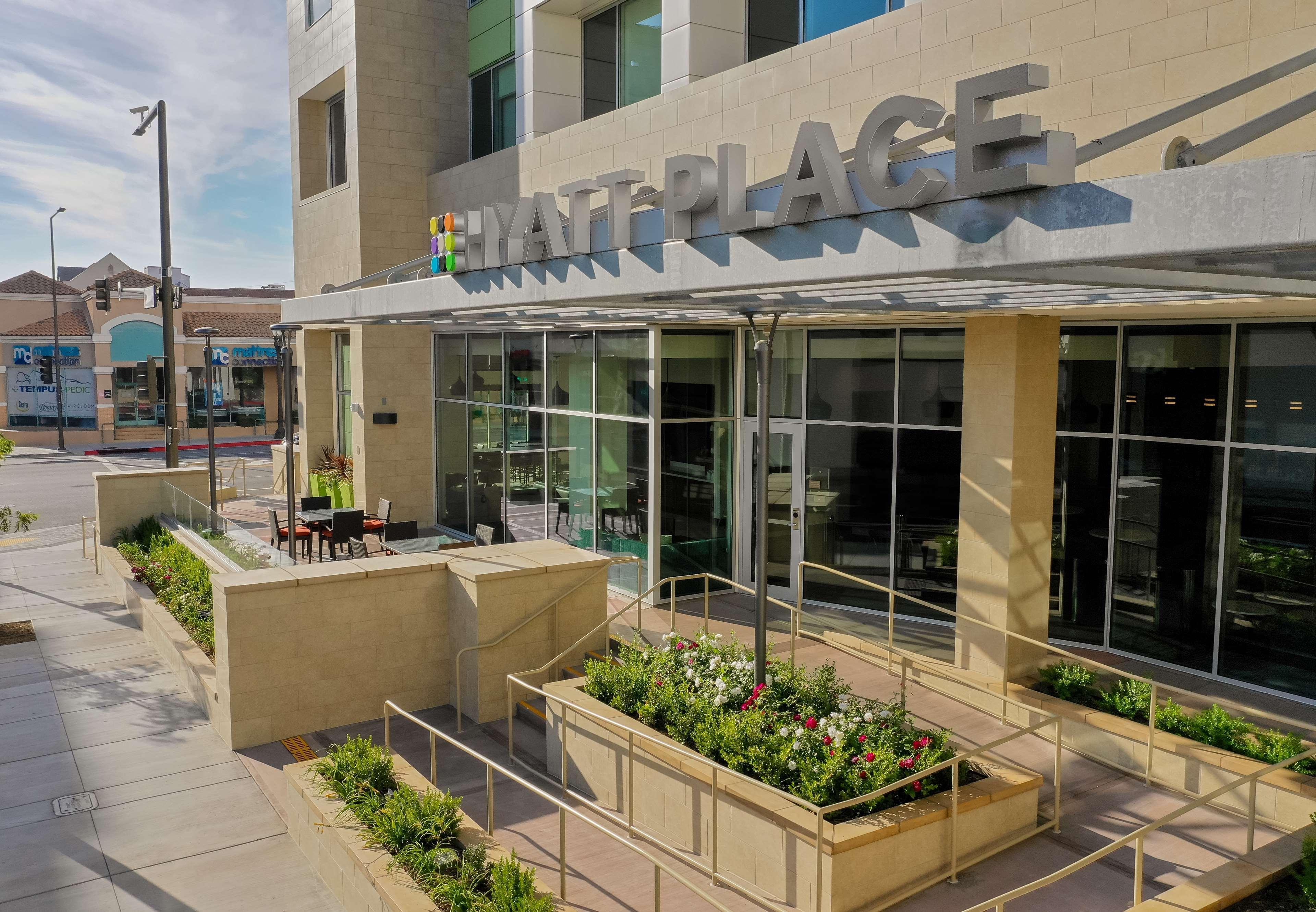 Hyatt Place Glendale/Los Angeles Ξενοδοχείο Εξωτερικό φωτογραφία